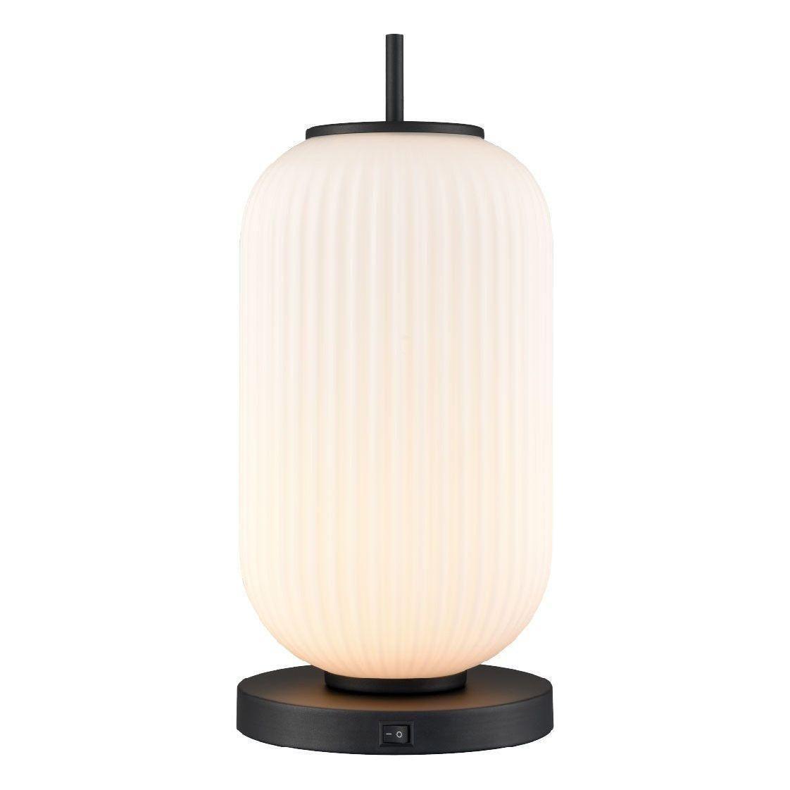 Mount Pearl 17.5" Table Lamp