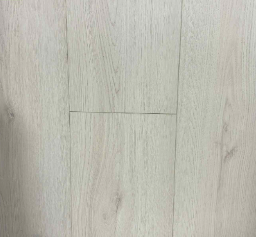 720165- Evergreen Danube Collection 12mm Waterproof Laminate