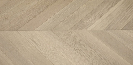 Moonlight - Vidar 5" x 3/4" Chevron American Oak Engineered Hardwood T&G