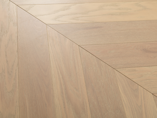 Driftwood - Vidar 5" x 3/4" Chevron American Oak Engineered Hardwood T&G
