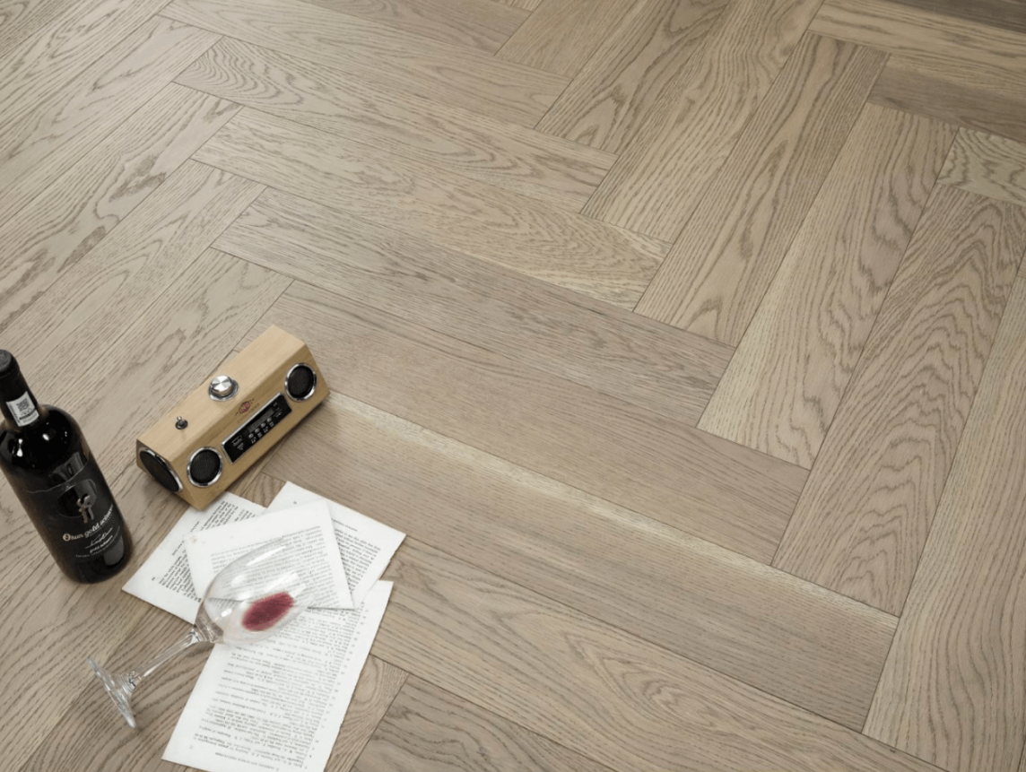 Toffee Crunch - Vidar Herringbone 5" x 3/4" American Oak Engineered Hardwood T&G