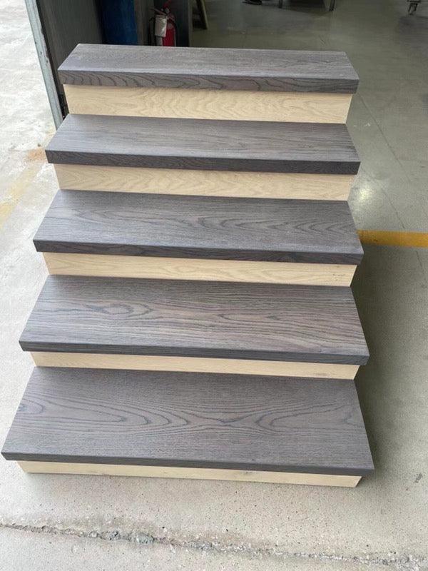 Vidar Design Hardwood Stairs (Both Side Closed)
