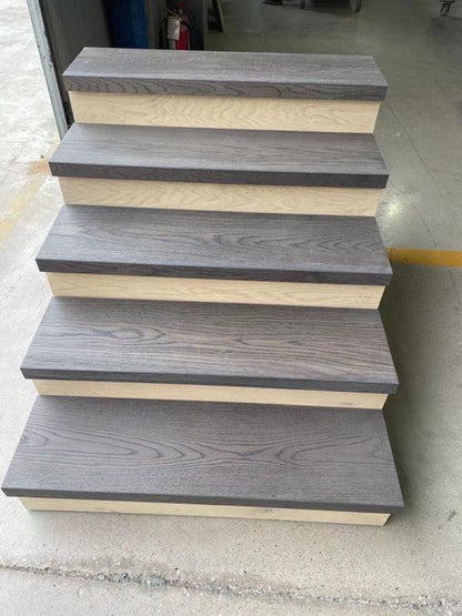 Vidar Design Hardwood Stairs (Both Side Closed)